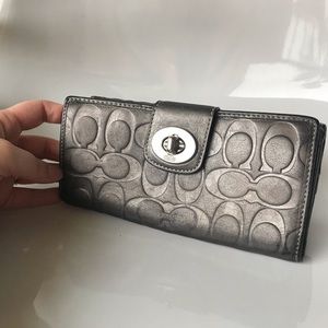 COACH WALLET - GRAY